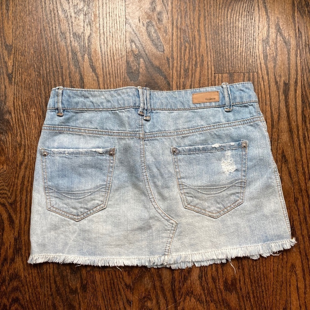PULL&BEAR DISTRESSED MINI LOW RISE DENIM SKIRT SIZE 38 - Picture 7 of 8
